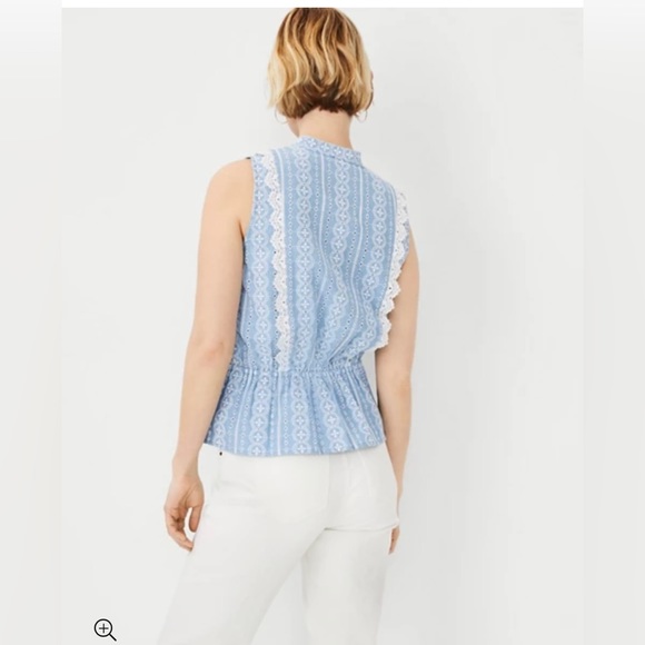 Ann Taylor Embroidered and Lace top, size small - Picture 3 of 8